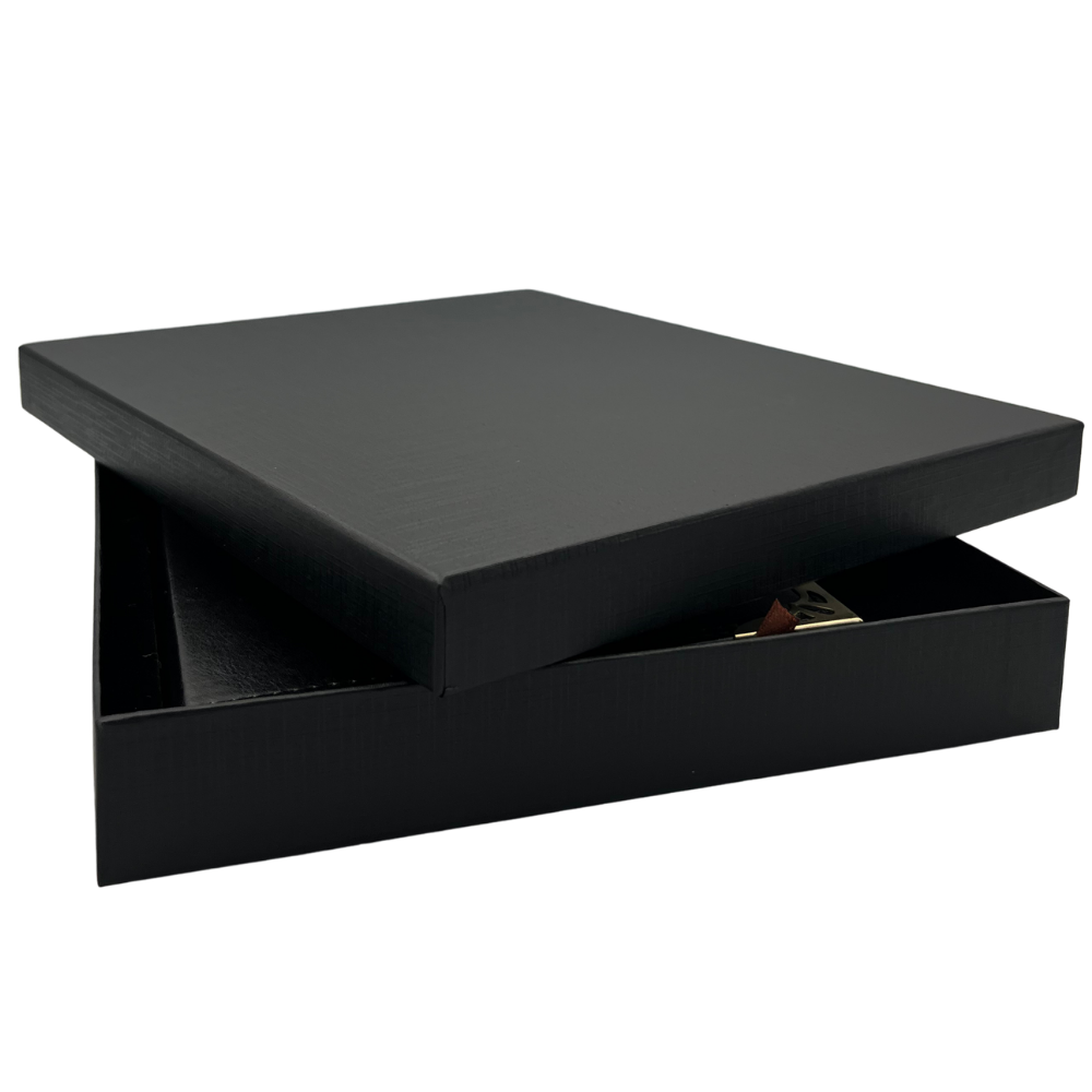 Set Regalo Agenda Eco Cuero Puntas Metálicas + Boligrafo Magnus Modelo Luminous Black &amp; Copper + Personalizado